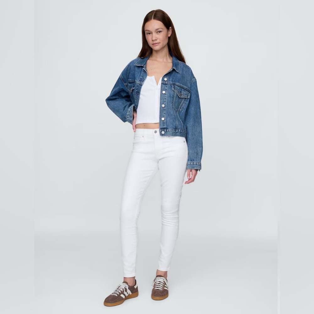GAP True Skinny White Jeans 28R